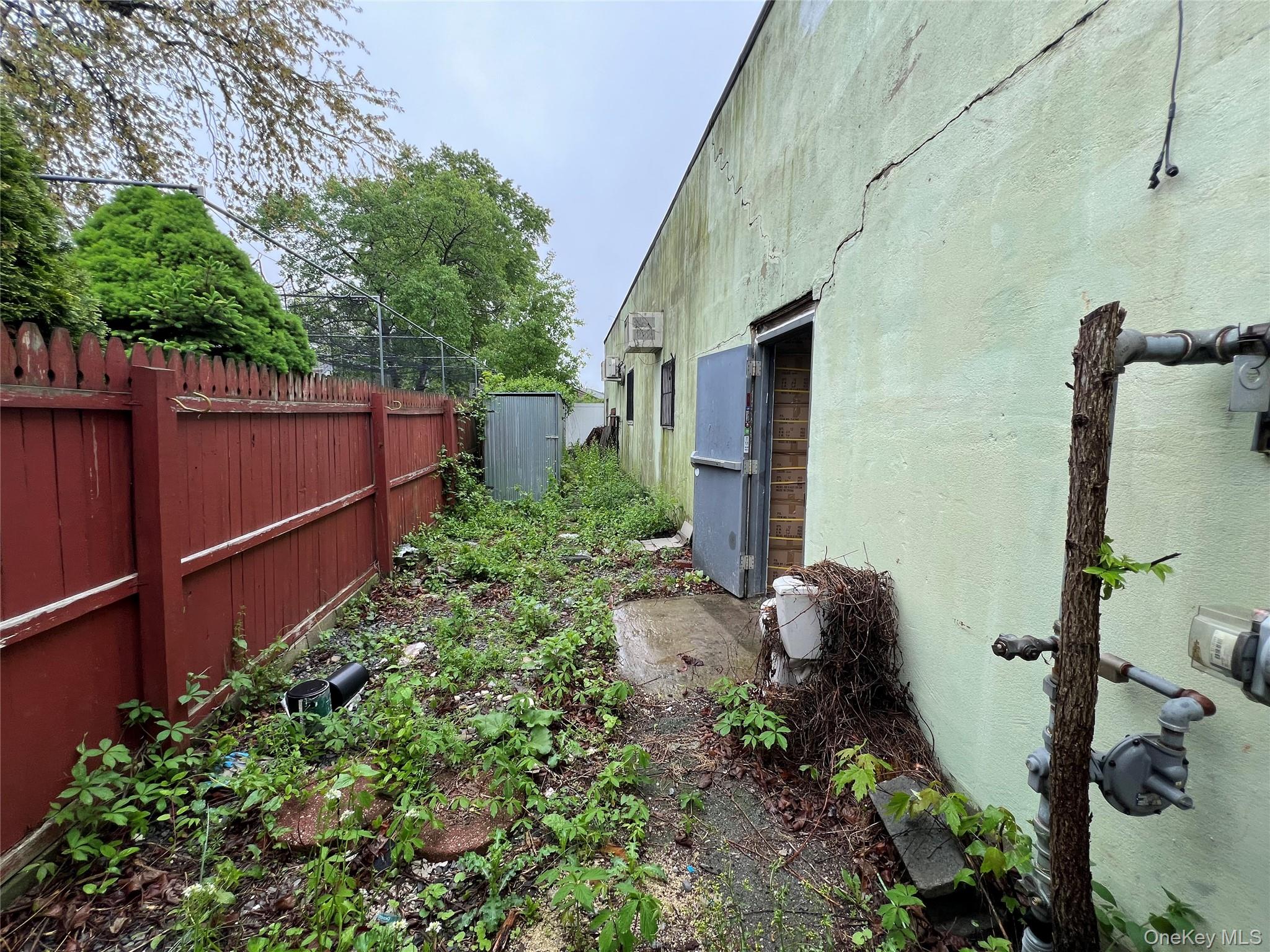 #6 photo, 120 New Hyde Park Road, 롱 아일랜드 Franklin Square , NY 11010