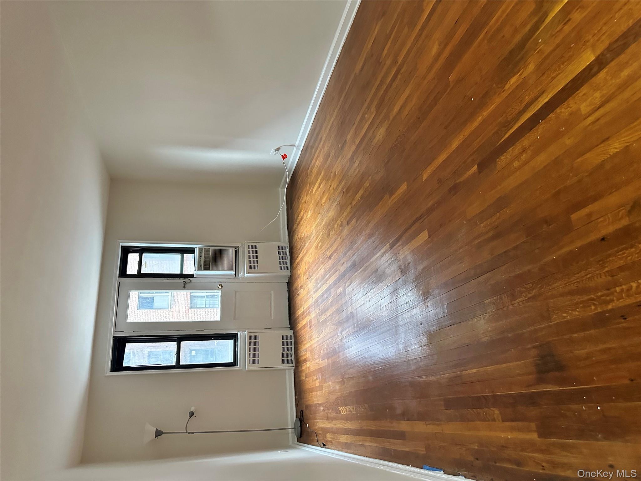 #12 photo, 150-25 72 Road, Куинс ‖ Flushing , NY 11367