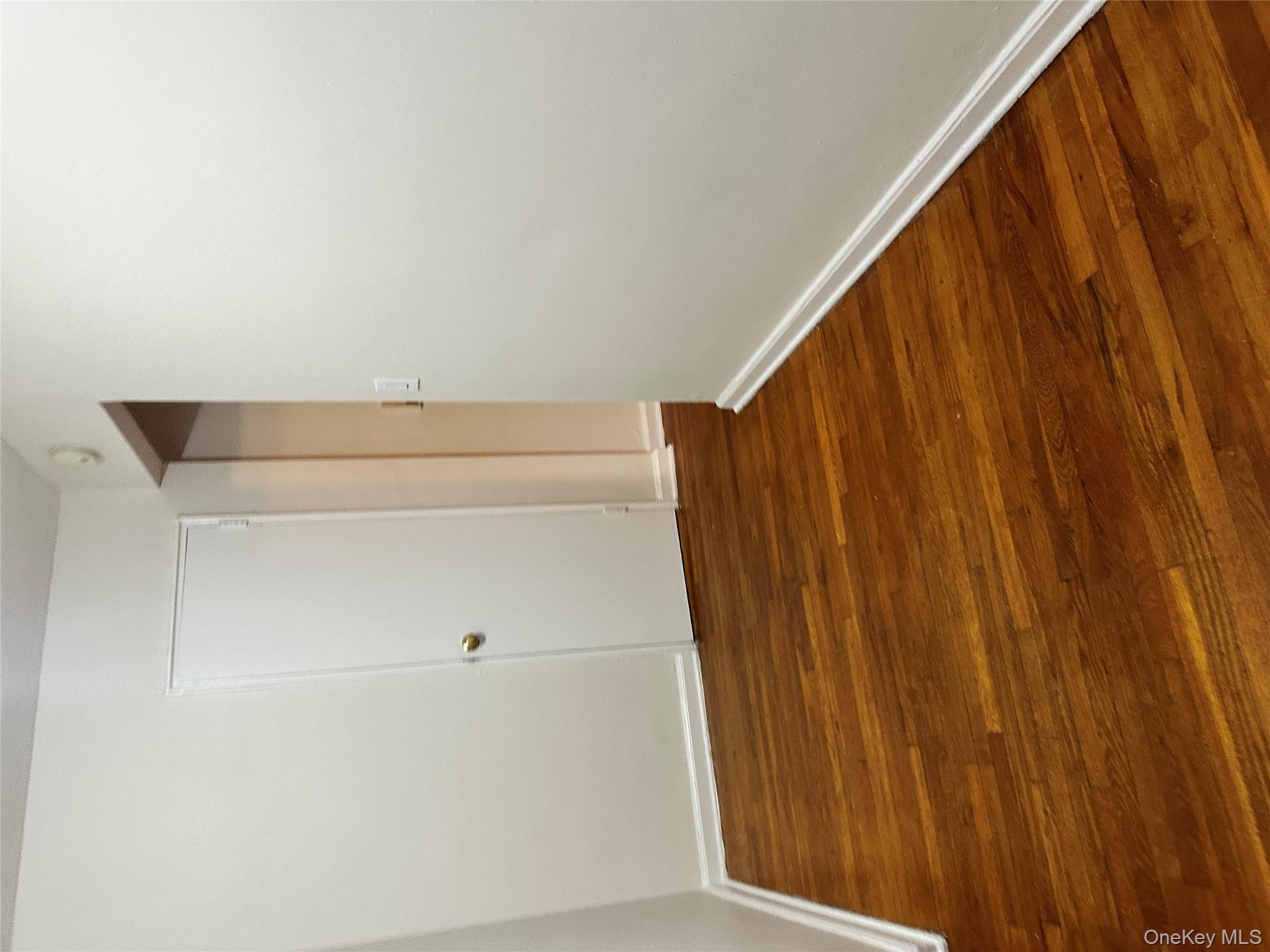 #13 photo, 150-25 72 Road, Куинс ‖ Flushing , NY 11367