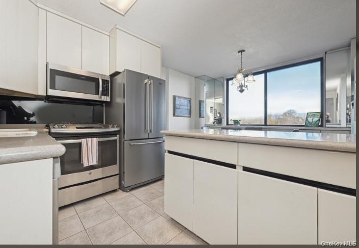 #10 photo, 1 BAY CLUB Drive, Куинс ‖ Bayside , NY 11360