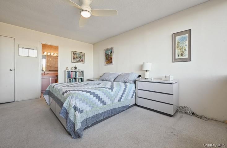 #13 photo, 1 BAY CLUB Drive, Куинс ‖ Bayside , NY 11360