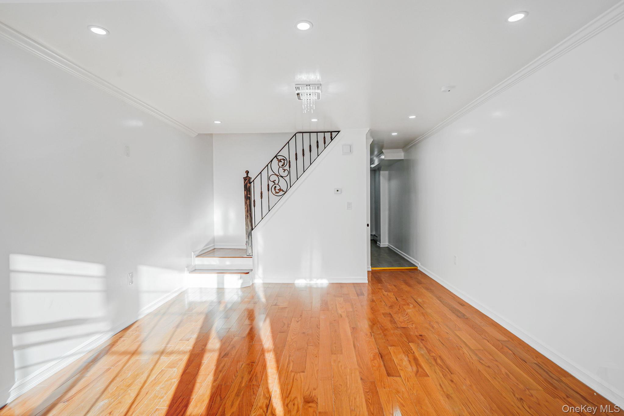 #4 photo, 153-05 118th Avenue, Jamaica , NY 11434