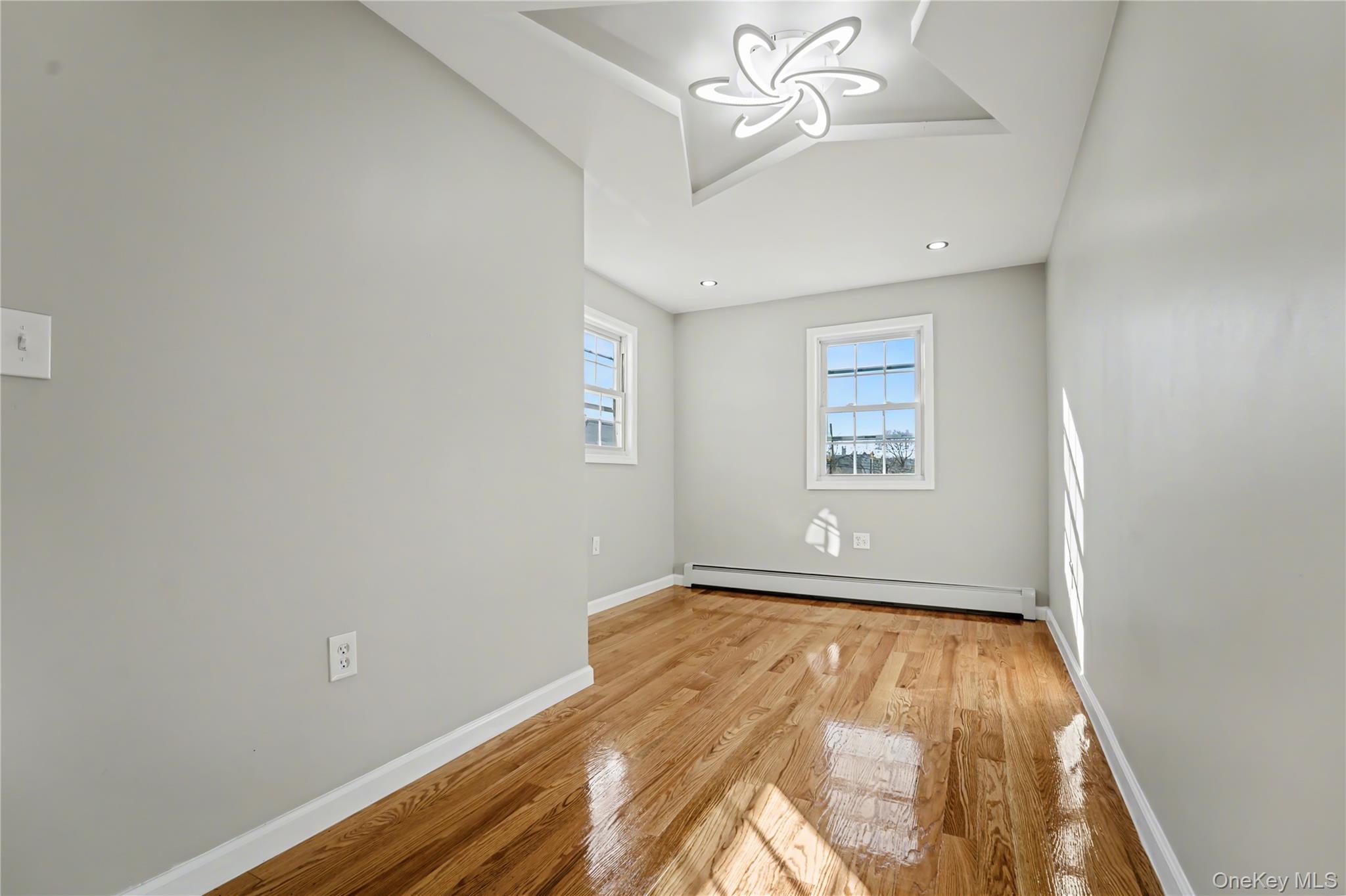 #17 photo, 94-42 113th Street, Richmond Hill , NY 11419