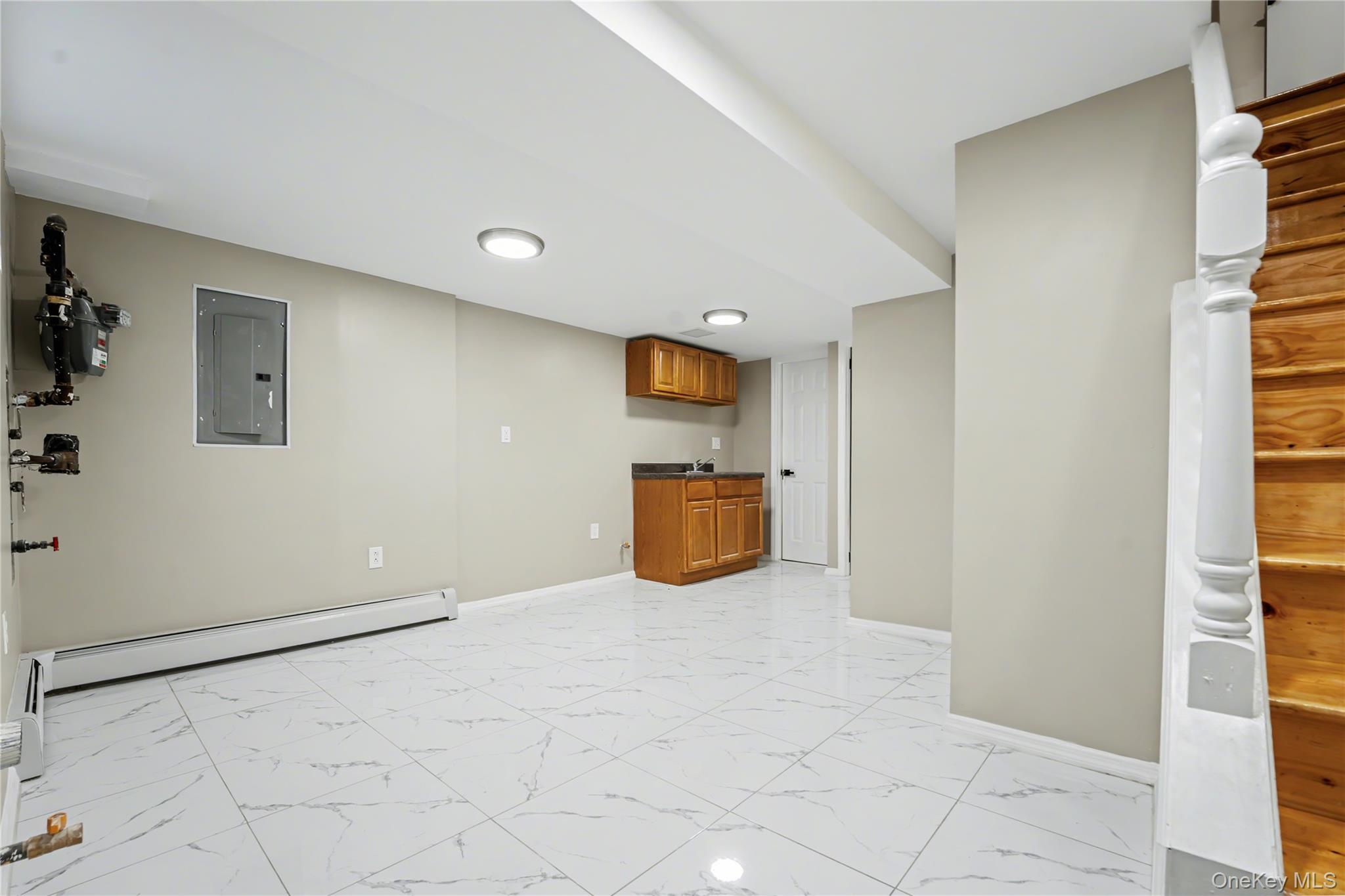 #18 photo, 94-42 113th Street, Richmond Hill , NY 11419