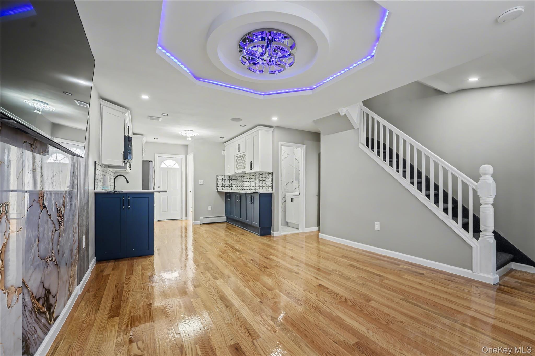 #3 photo, 94-42 113th Street, Richmond Hill , NY 11419