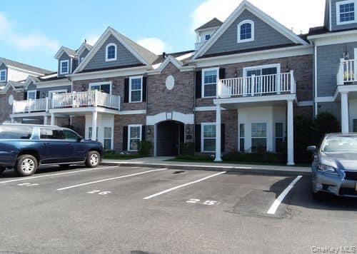 #1 photo, 23 Nicole, सफ़ोक काउंटी Copiague , NY 11726