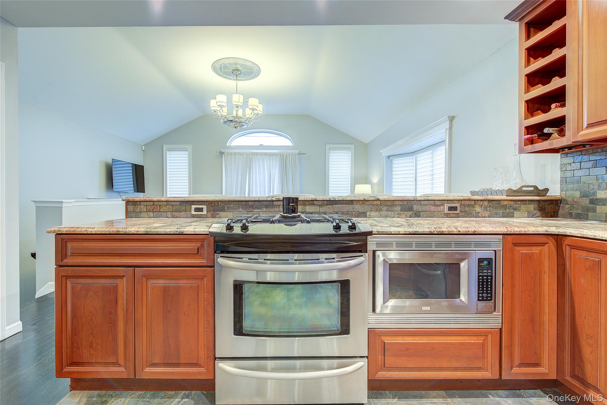 #15 photo, 161 Beach 128th Street, 皇后区 Belle Harbor , NY 11694