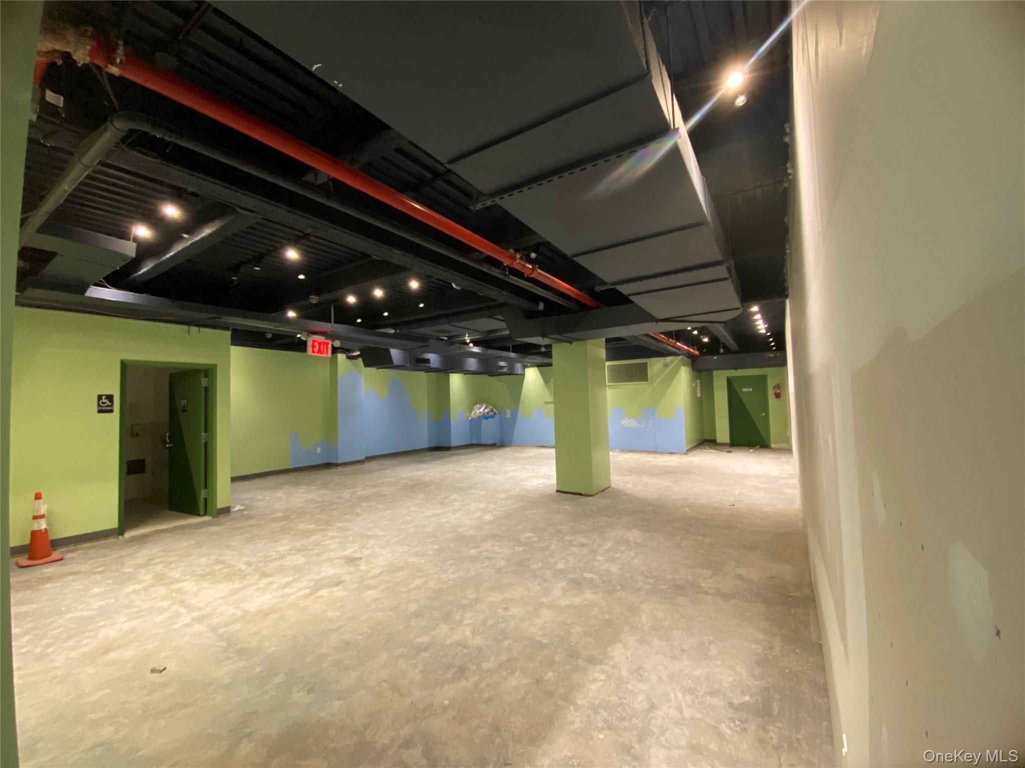 #2 photo, 13517 northern blvd, फ्लशिंग Flushing , NY 11354