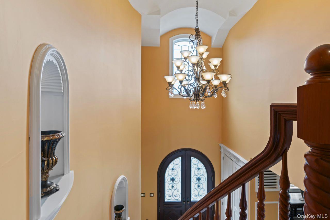 #14 photo, 14910 7th Avenue, Whitestone , NY 11357