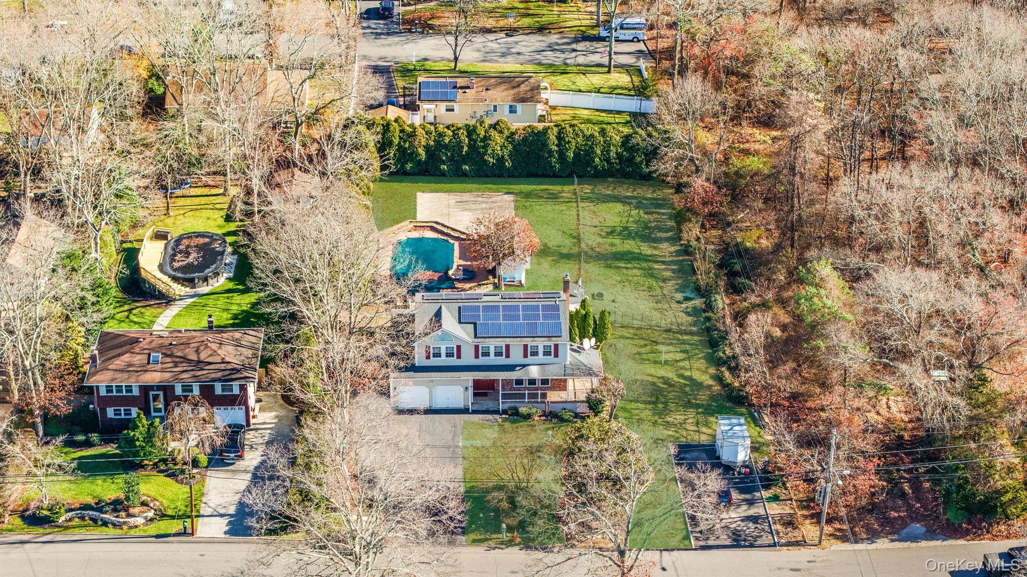 #9 photo, 211 N Titmus Drive, सफ़ोक काउंटी Mastic , NY 11950