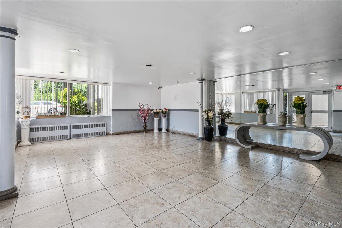 #3 photo, 3425 150th Pl, Куинс ‖ Flushing , NY 11354