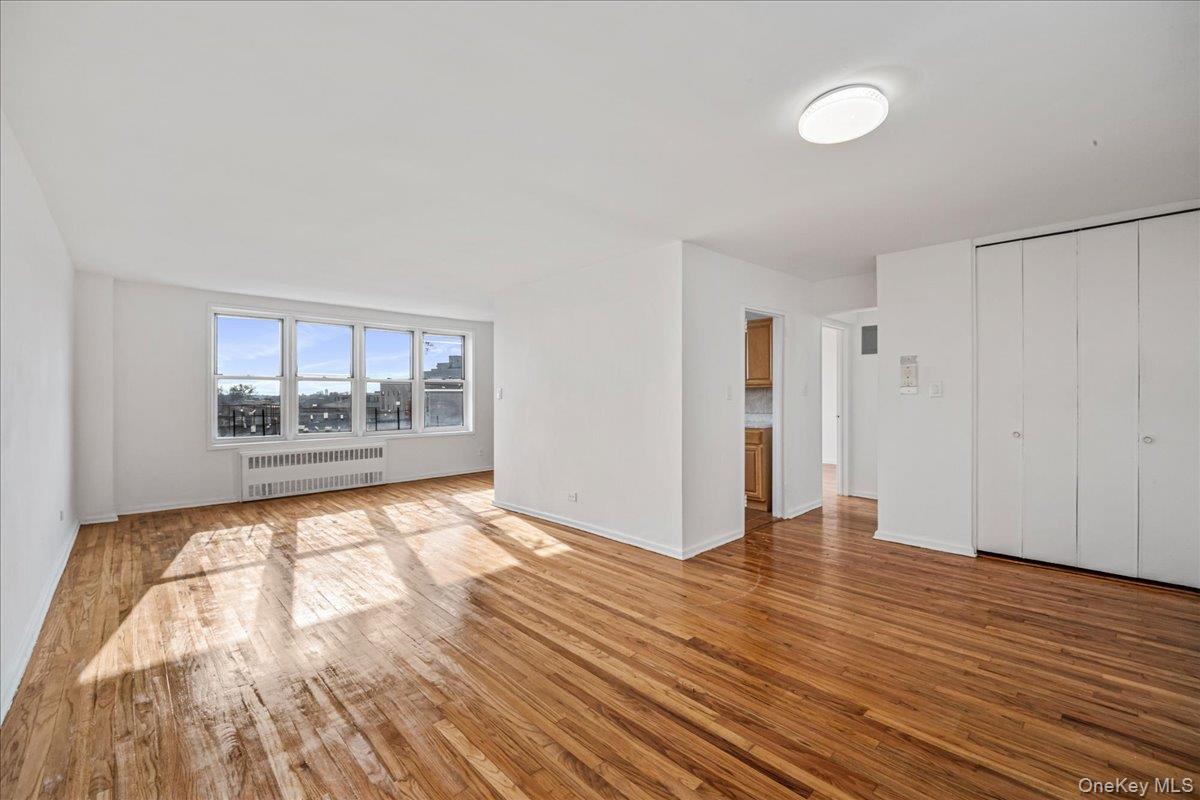 #8 photo, 3425 150th Pl, Flushing , NY 11354