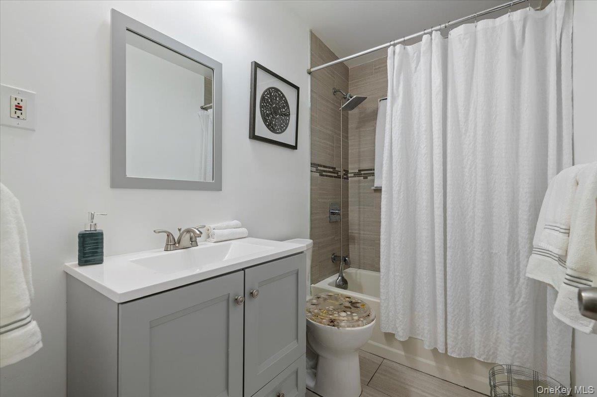 #15 photo, 12030 172nd Street, Jamaica , NY 11434