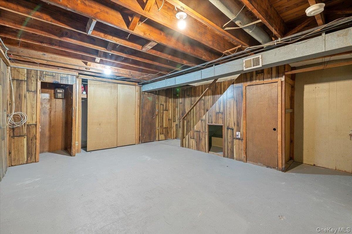 #18 photo, 12030 172nd Street, Jamaica , NY 11434