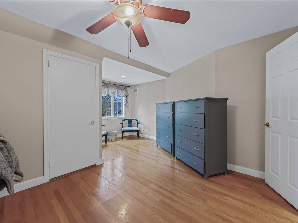 #36 photo, 32 Forbes Boulevard, Eastchester , NY 10709