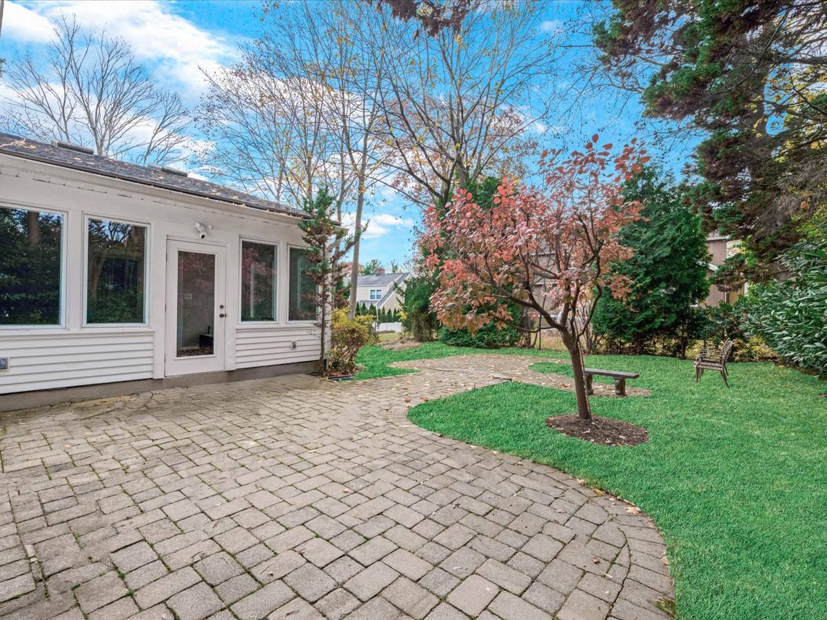 #39 photo, 32 Forbes Boulevard, Eastchester , NY 10709