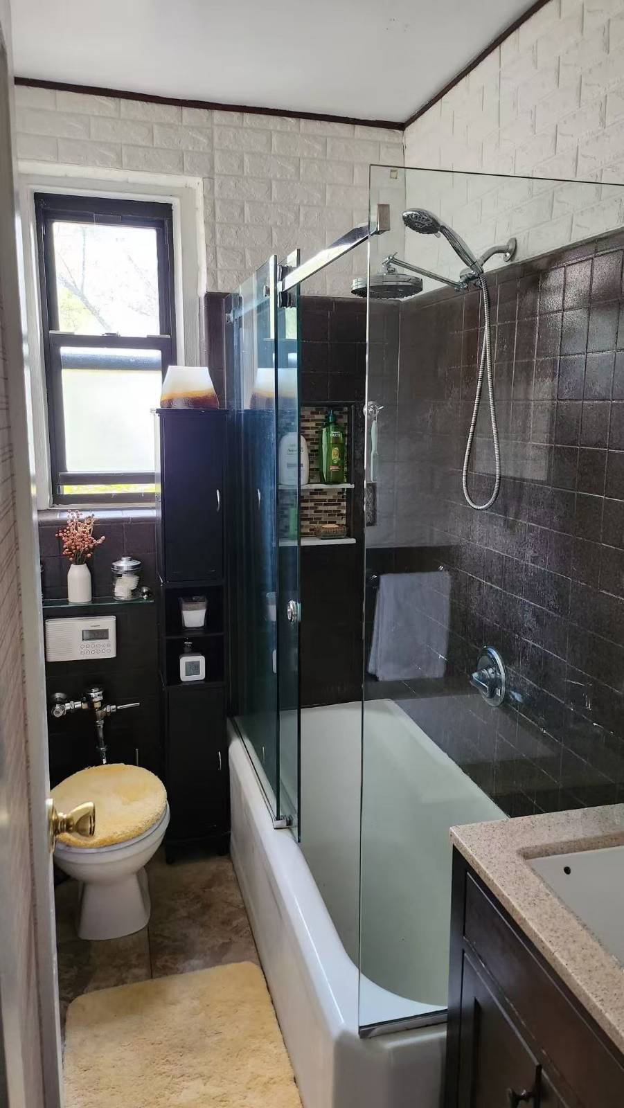 #12 photo, 42-52 Layton Street, קווינס Elmhurst , NY 11373