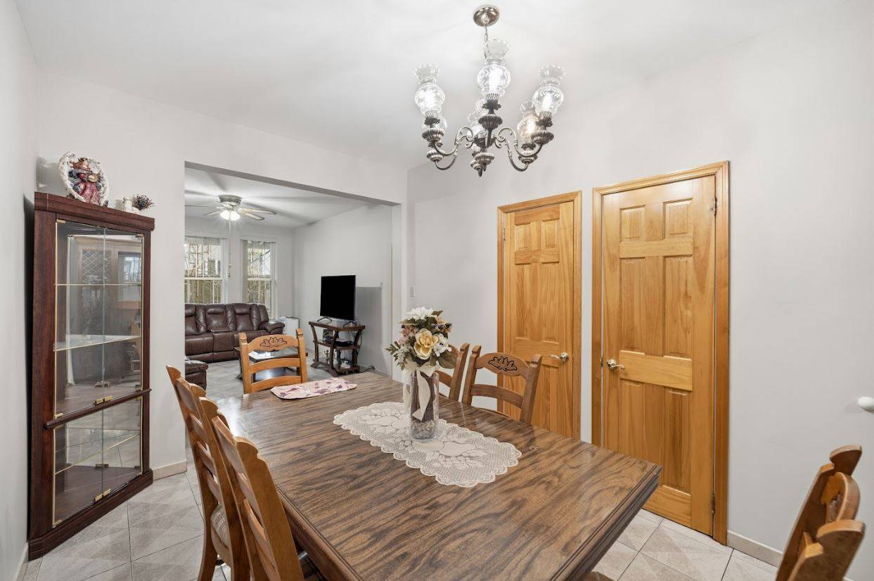 #10 photo, 20-15 Menahan St, Ridgewood , NY 11385