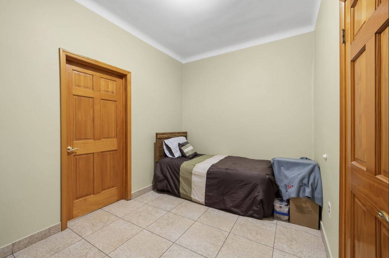 #16 photo, 20-15 Menahan St, Ridgewood , NY 11385