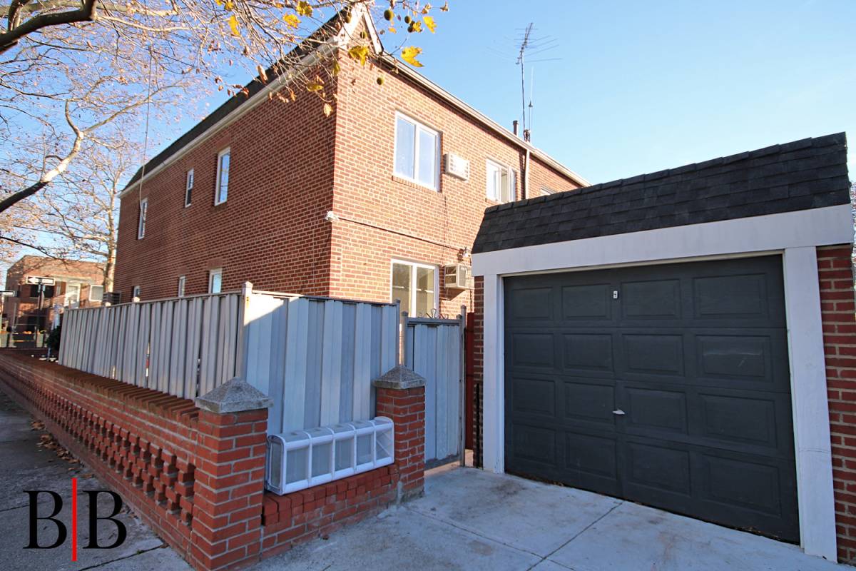 #2 photo, 1340 East 58 Street, Бруклин ‖ Flatlands , NY 11234