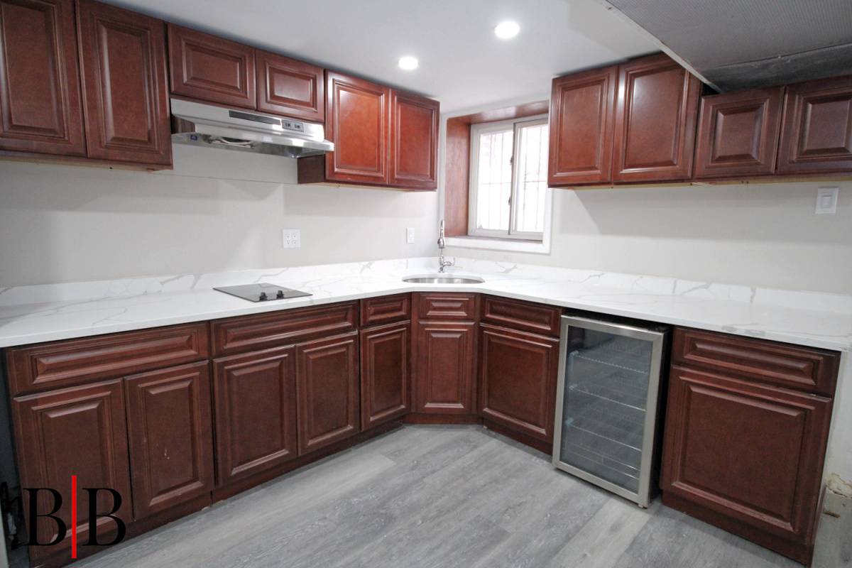 #22 photo, 1340 East 58 Street, Бруклин ‖ Flatlands , NY 11234