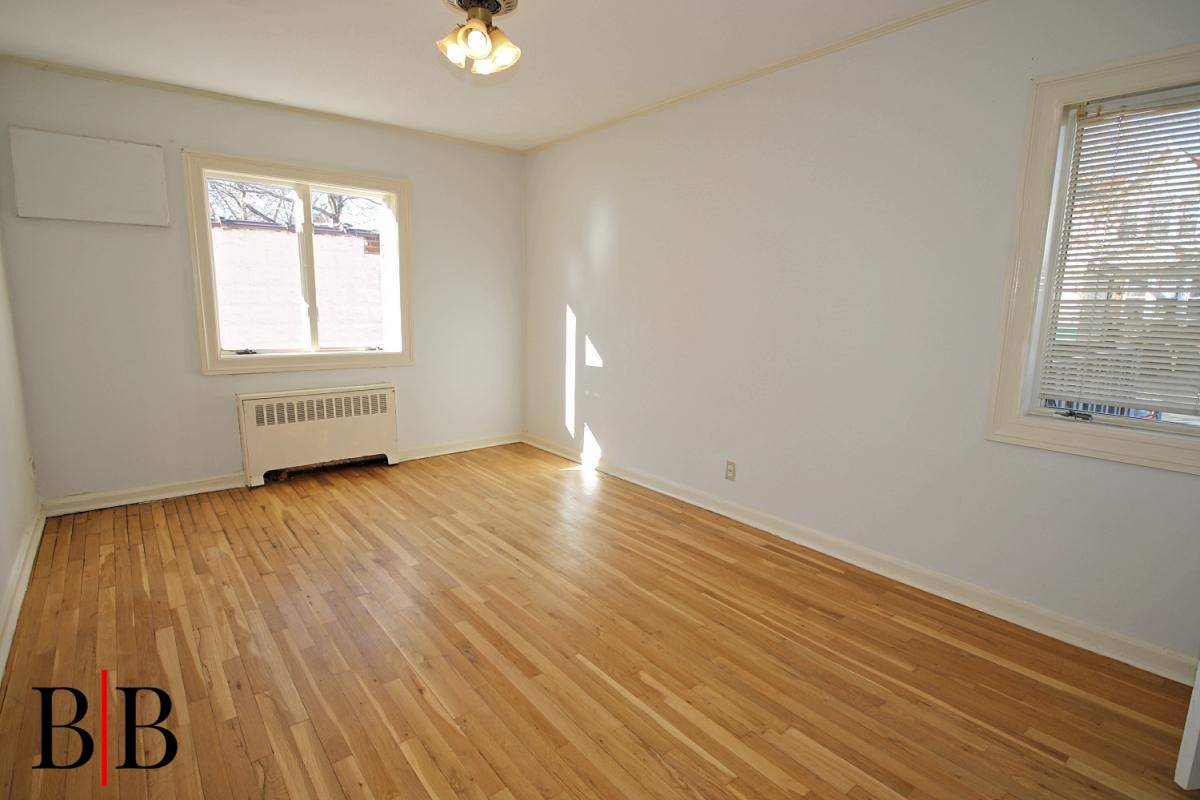 #8 photo, 1340 East 58 Street, Бруклин ‖ Flatlands , NY 11234