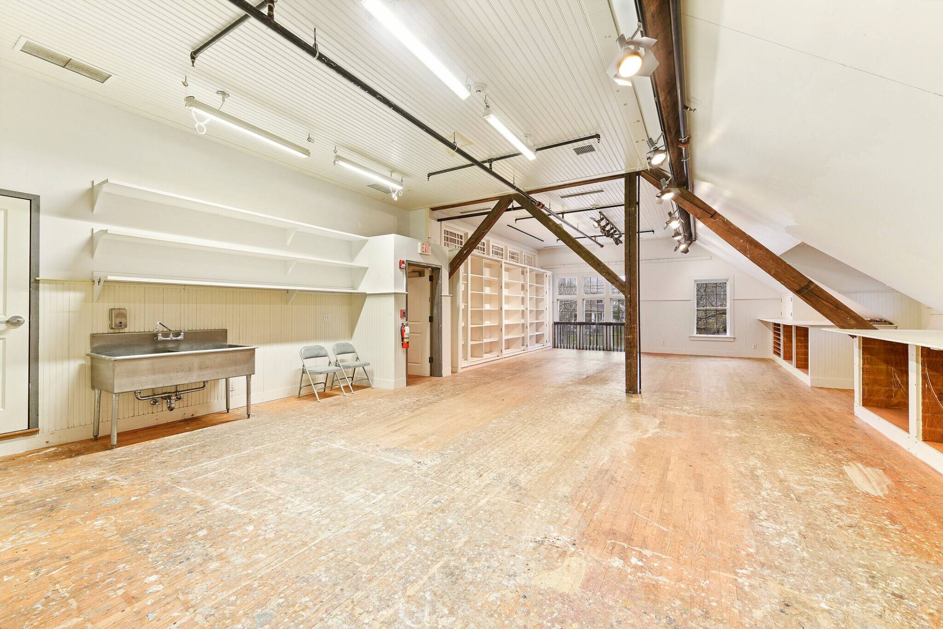 #4 photo, 11 Indian Wells Highway, #Floor 2, सफ़ोक काउंटी Amagansett , NY 11930