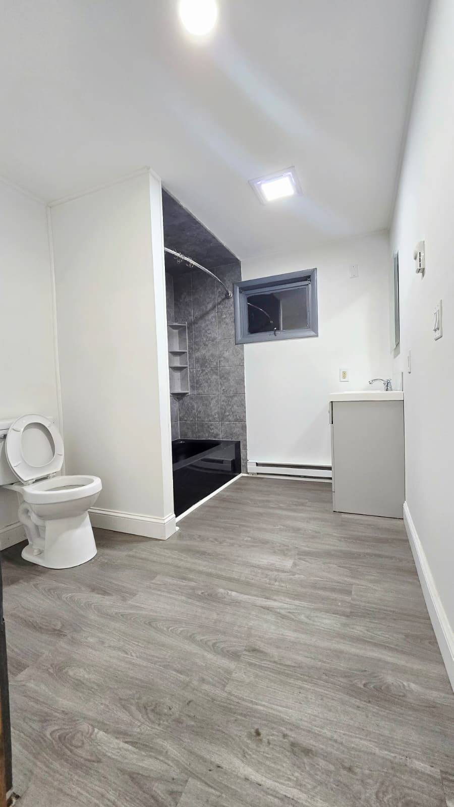 #7 photo, 1704 E MAIN ST, 纽约州 Endicott , NY 13760