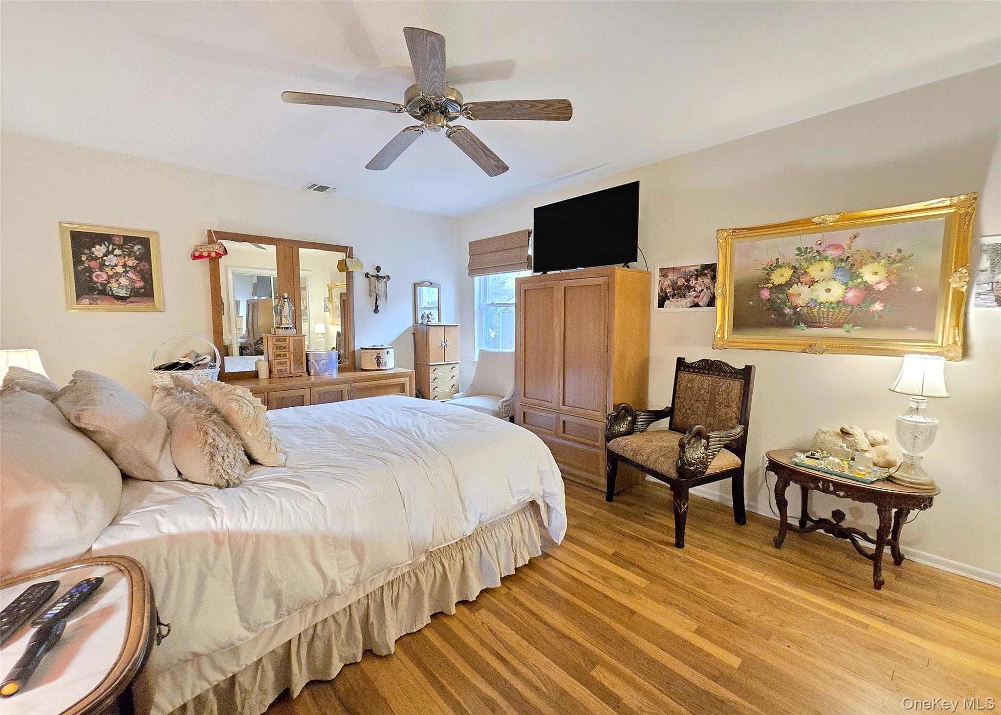 #12 photo, 199 Connetquot Avenue, מחוז סאפוק East Islip , NY 11730