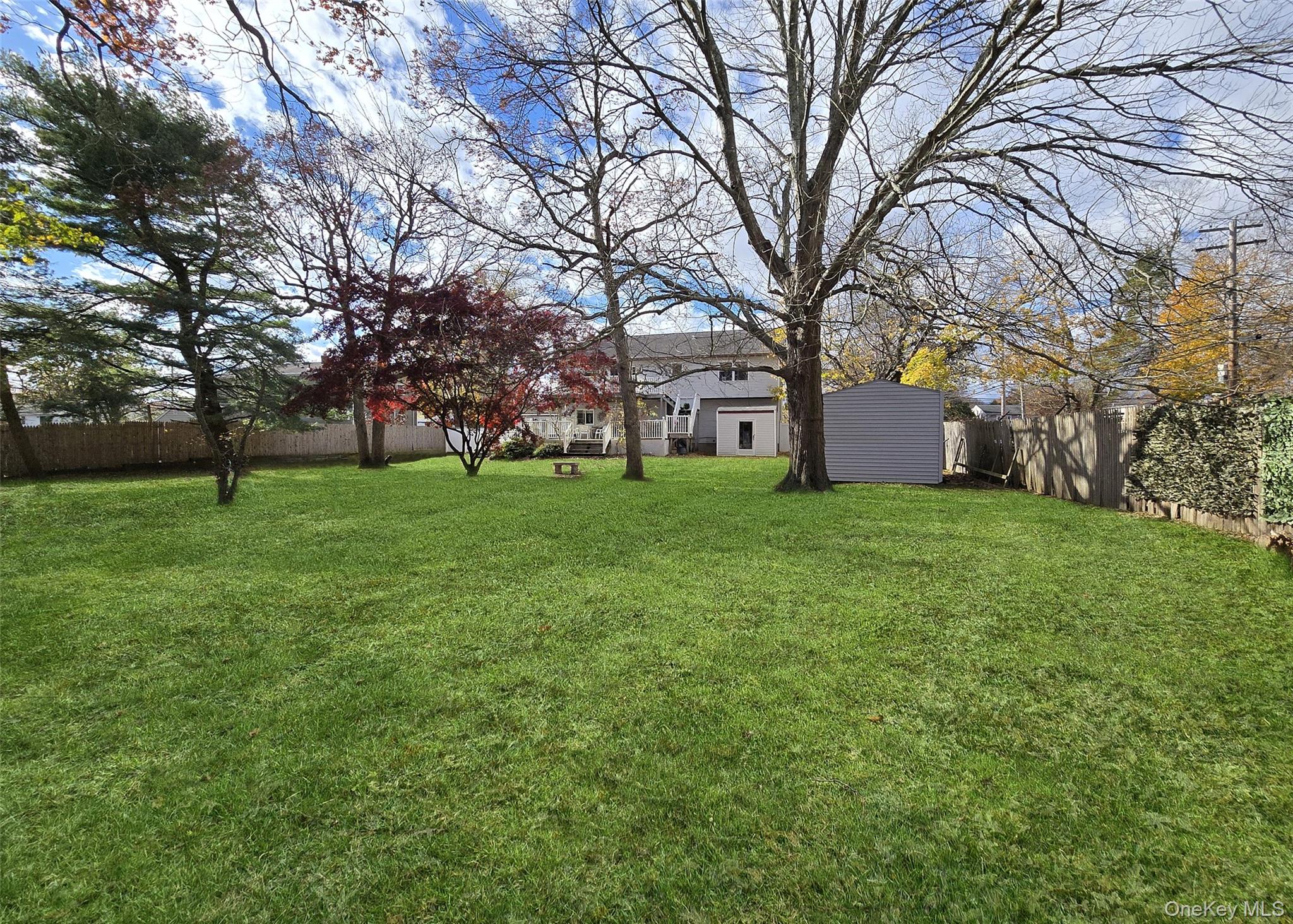 #4 photo, 199 Connetquot Avenue, מחוז סאפוק East Islip , NY 11730