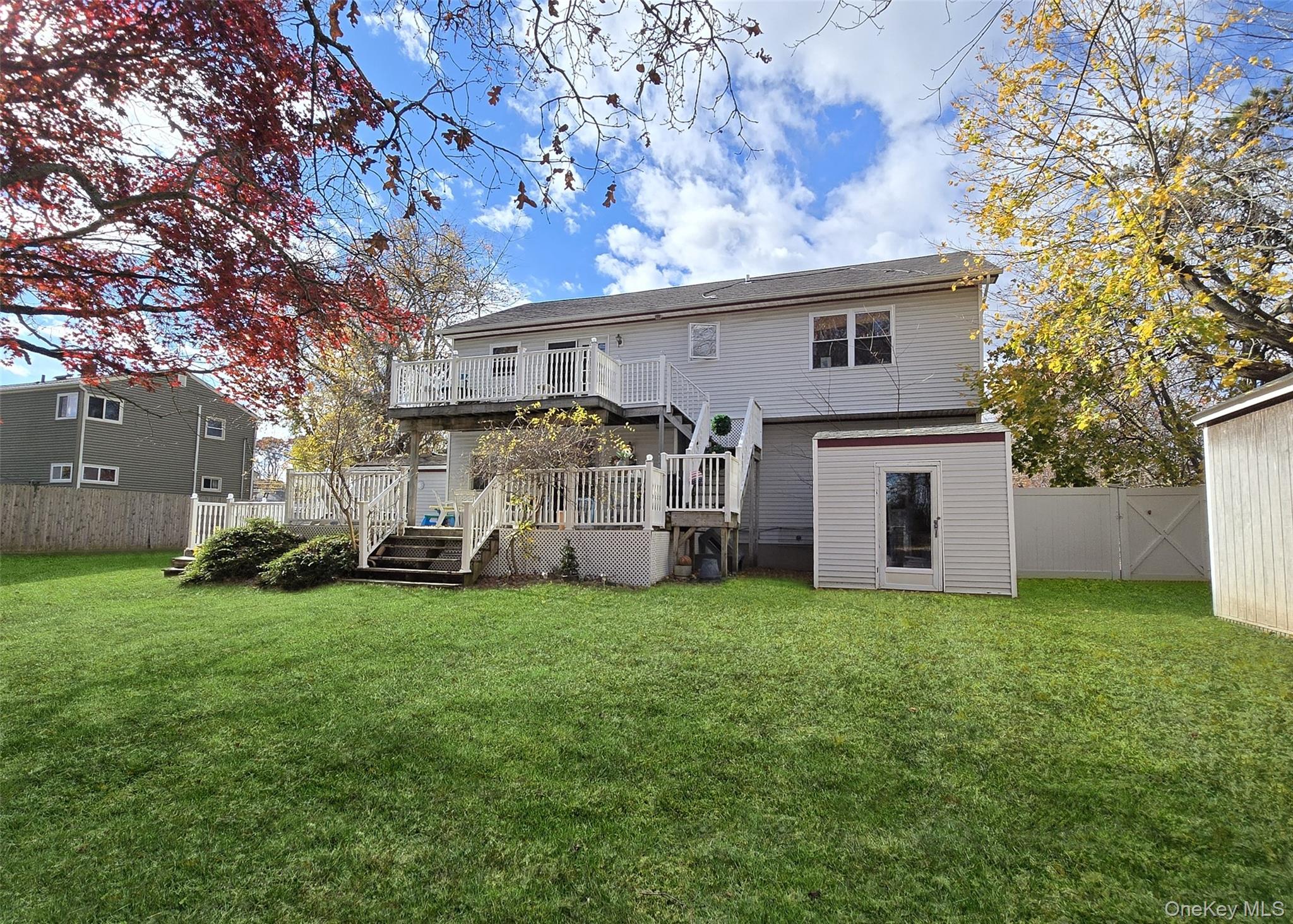 #5 photo, 199 Connetquot Avenue, מחוז סאפוק East Islip , NY 11730