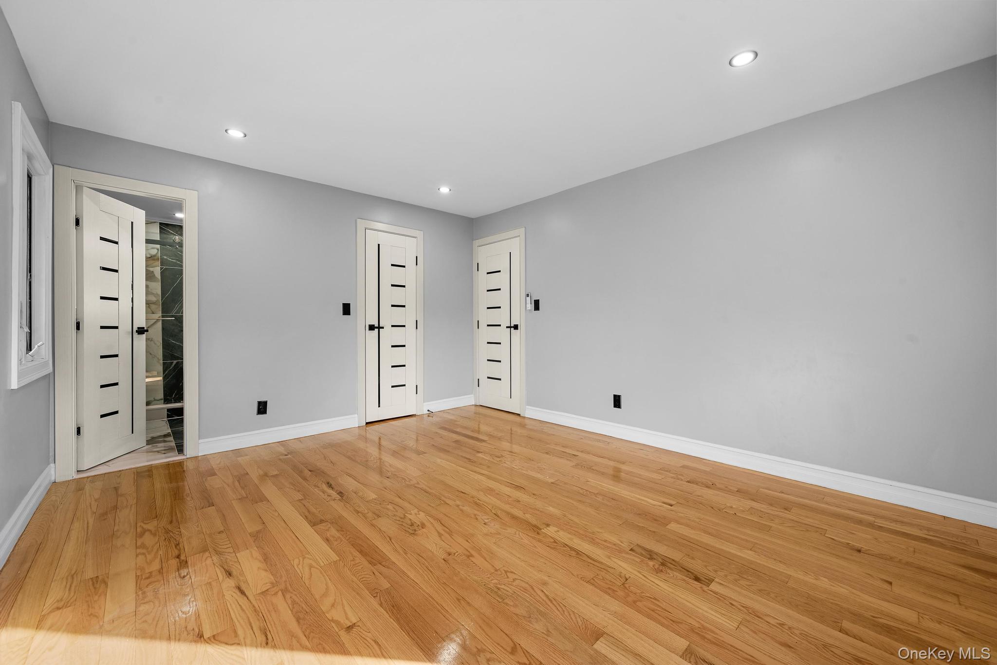 #16 photo, 4 Wintergreen Drive, सफ़ोक काउंटी Melville , NY 11747