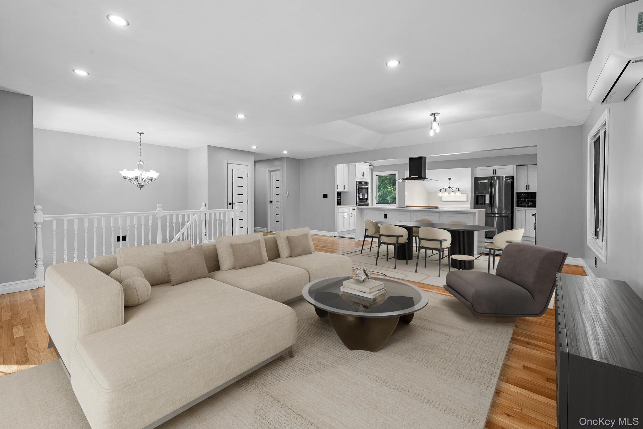 #2 photo, 4 Wintergreen Drive, सफ़ोक काउंटी Melville , NY 11747