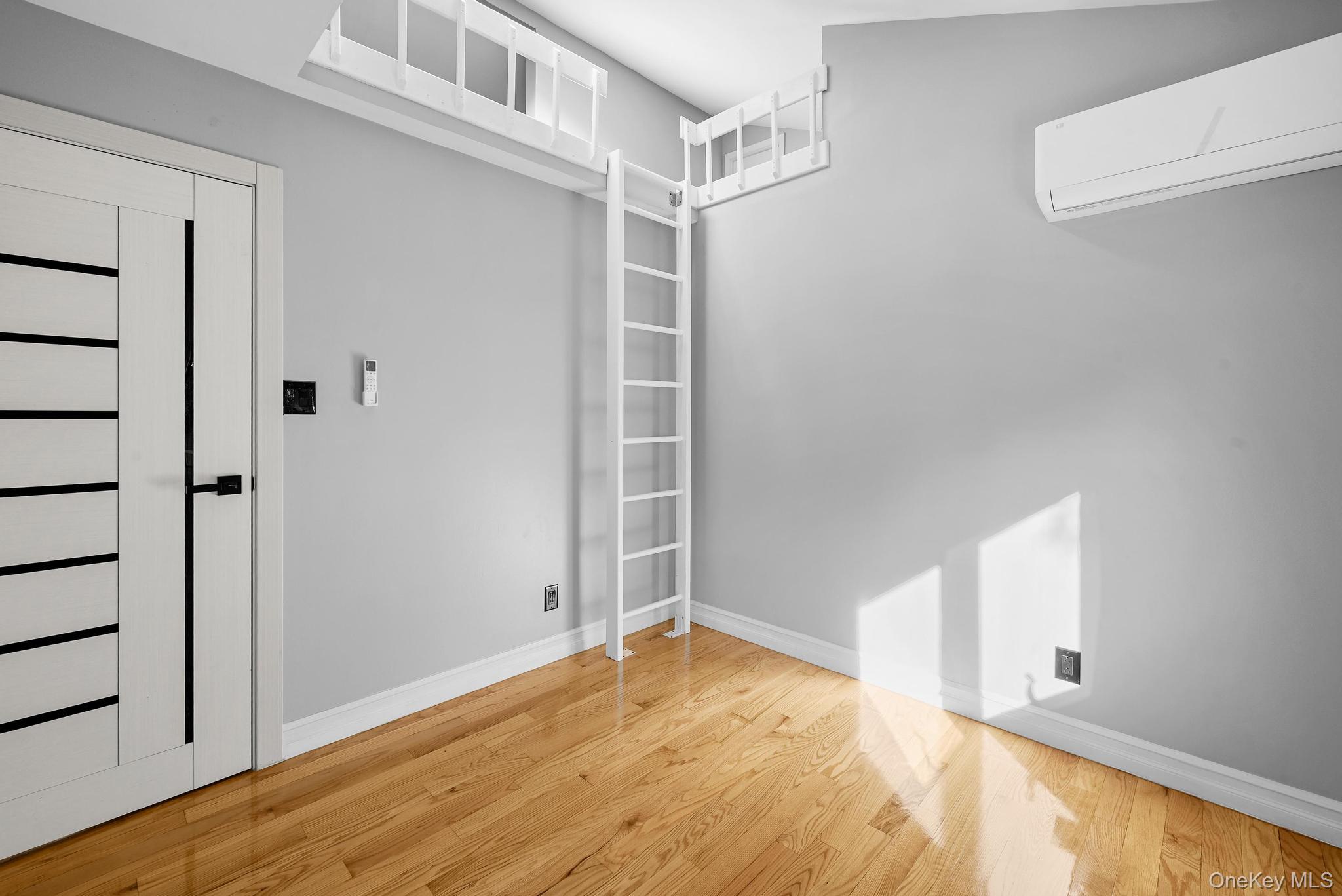 #20 photo, 4 Wintergreen Drive, सफ़ोक काउंटी Melville , NY 11747