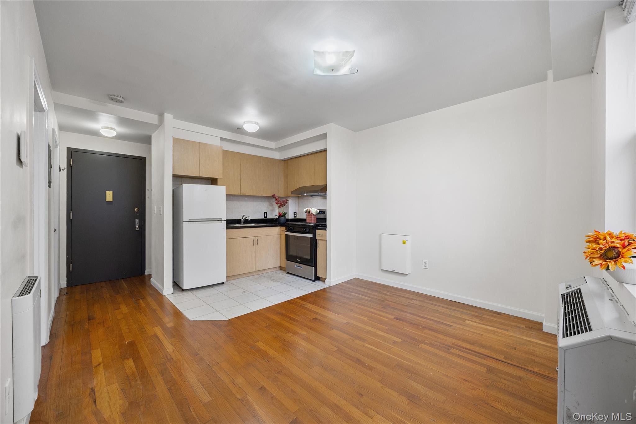 #5 photo, 134-38 35th Avenue, Куинс ‖ Flushing , NY 11354