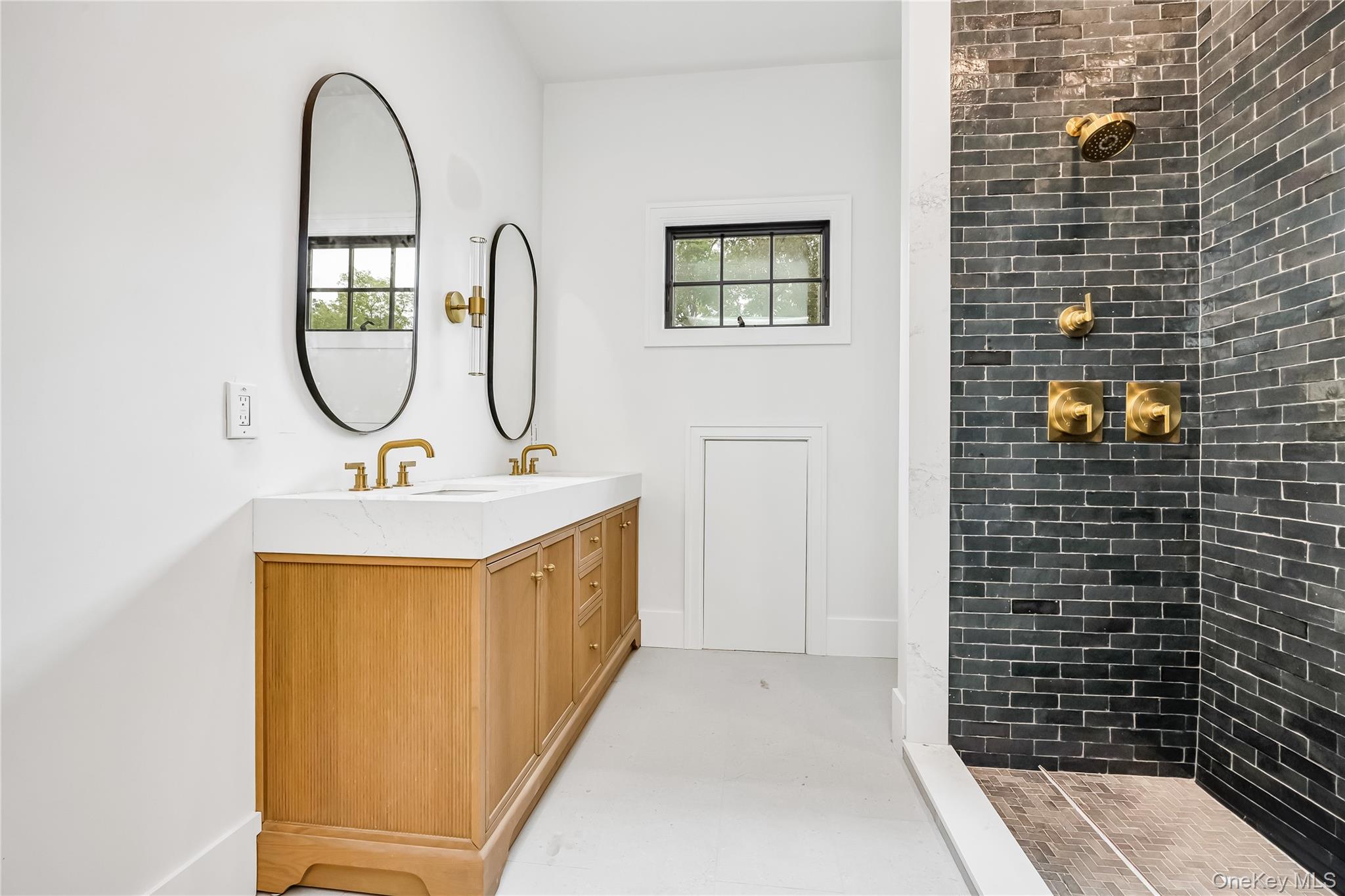 #16 photo, 523 Long Beach Road, מחוז סאפוק Nissequogue , NY 11780