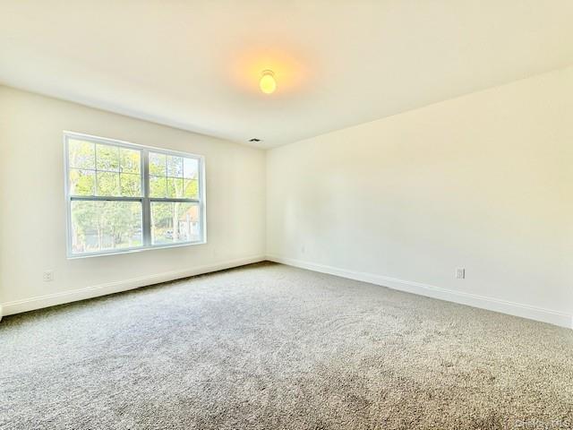 #17 photo, 120 River Road, सफ़ोक काउंटी Shirley , NY 11967