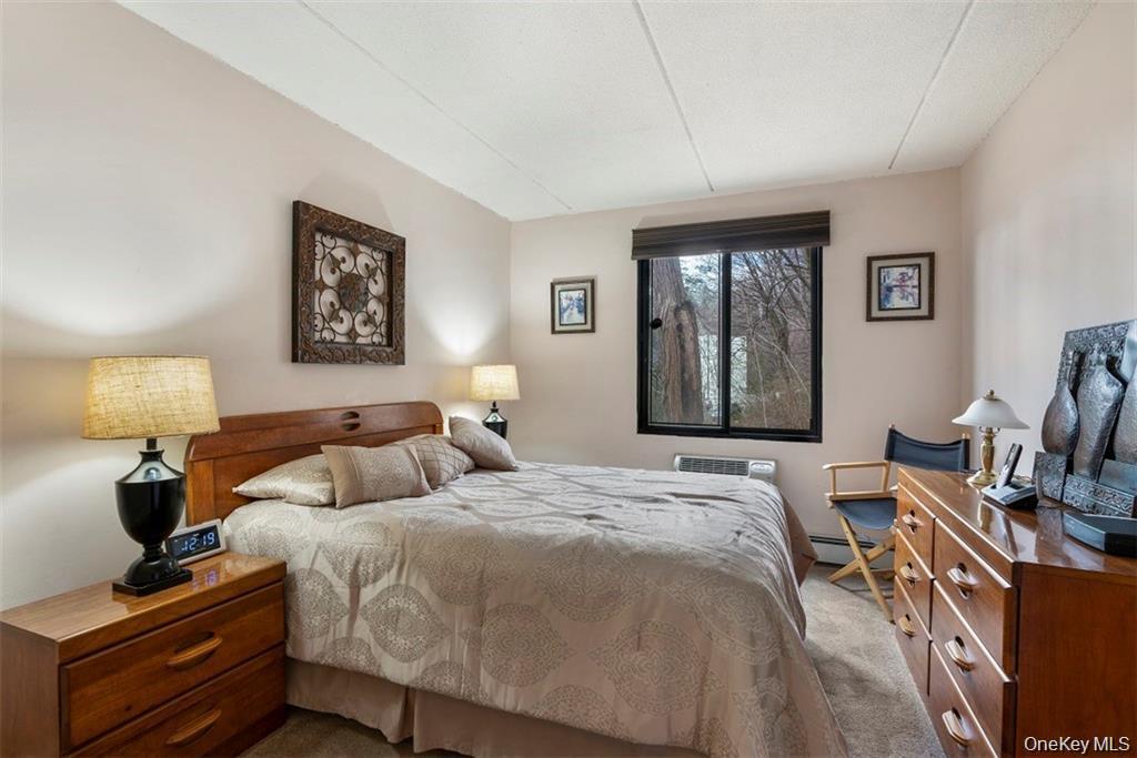 #13 photo, 1116 Warburton Avenue, Yonkers , NY 10701