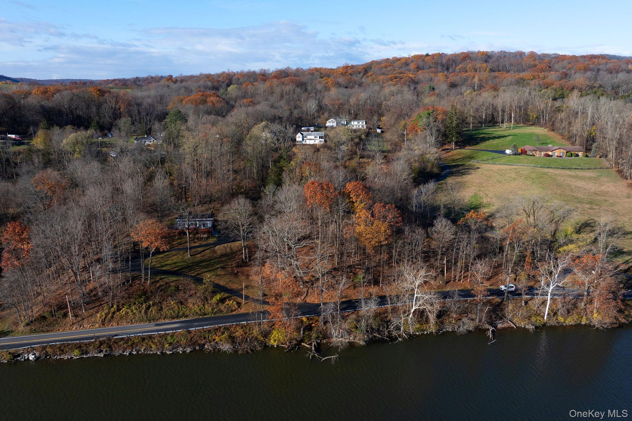 #20 photo, 5 AND 7 Riverhill Court, Esopus , NY 12429