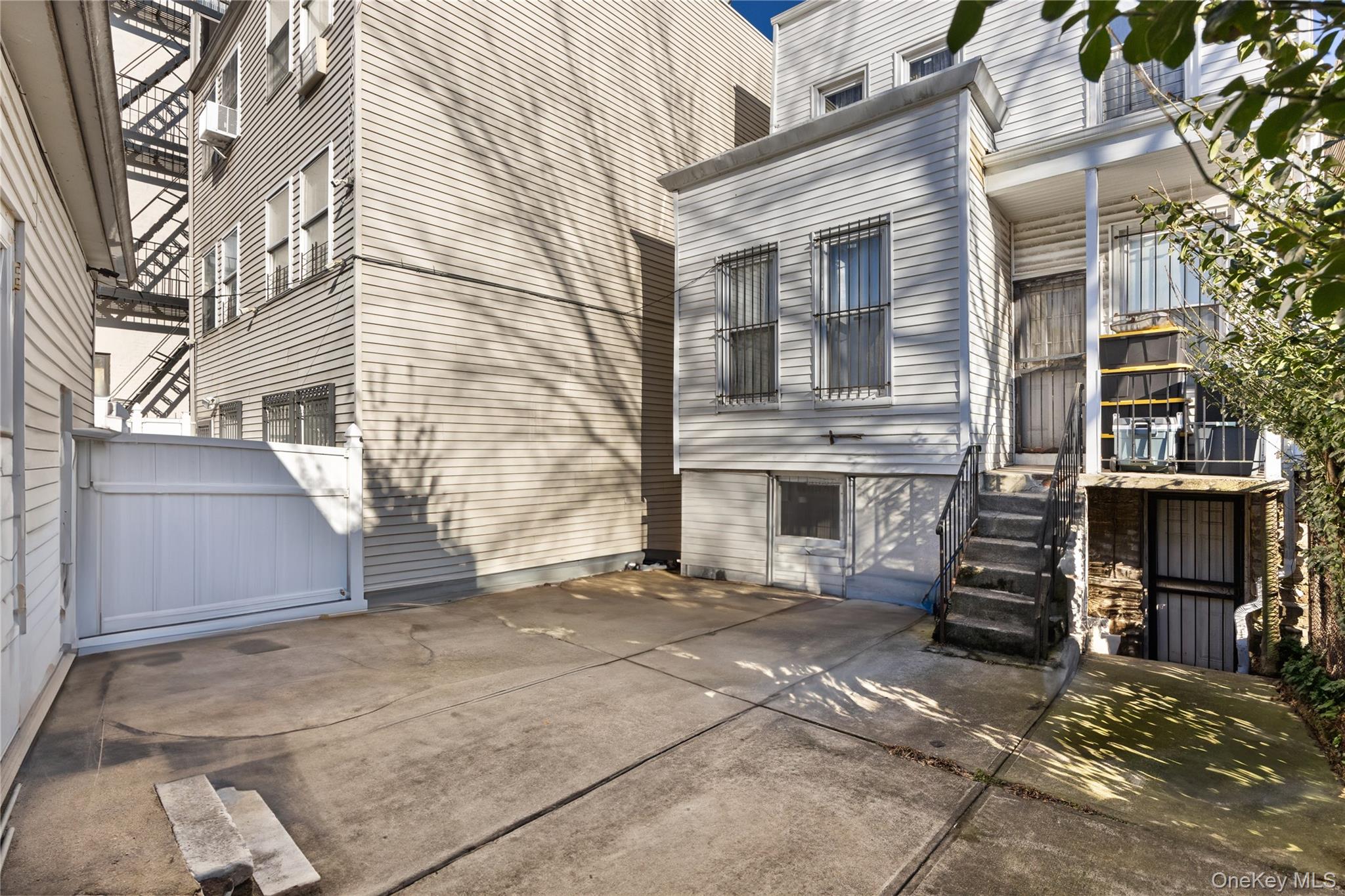 #8 photo, 1417 Crotona Avenue, 布朗士 Bronx , NY 10456