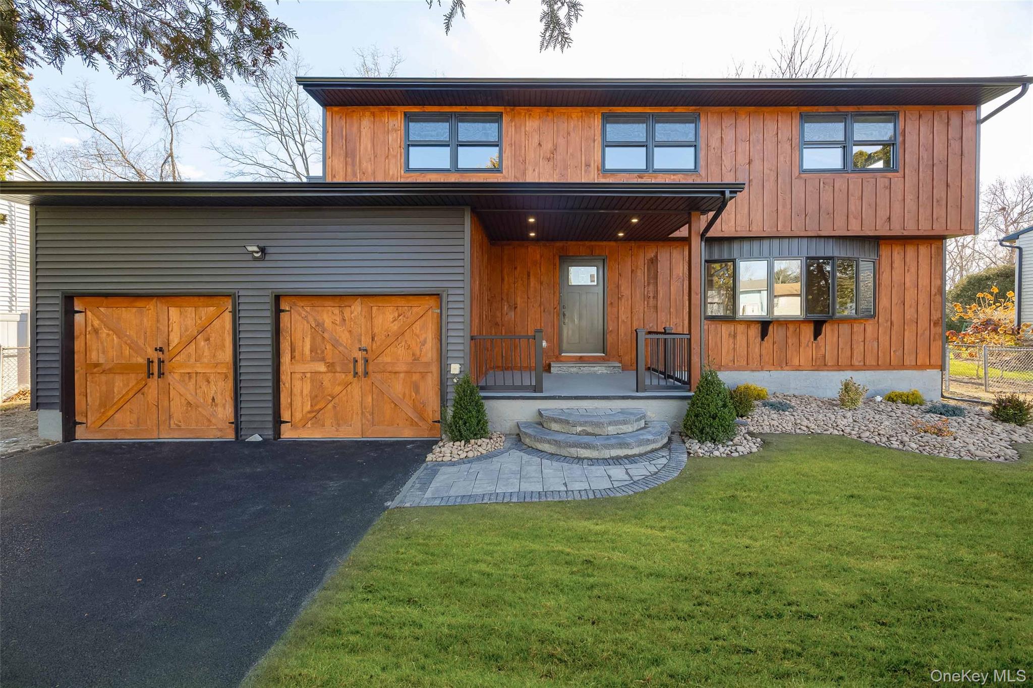 #1 photo, 91 Creamery Drive, New Windsor , NY 12553