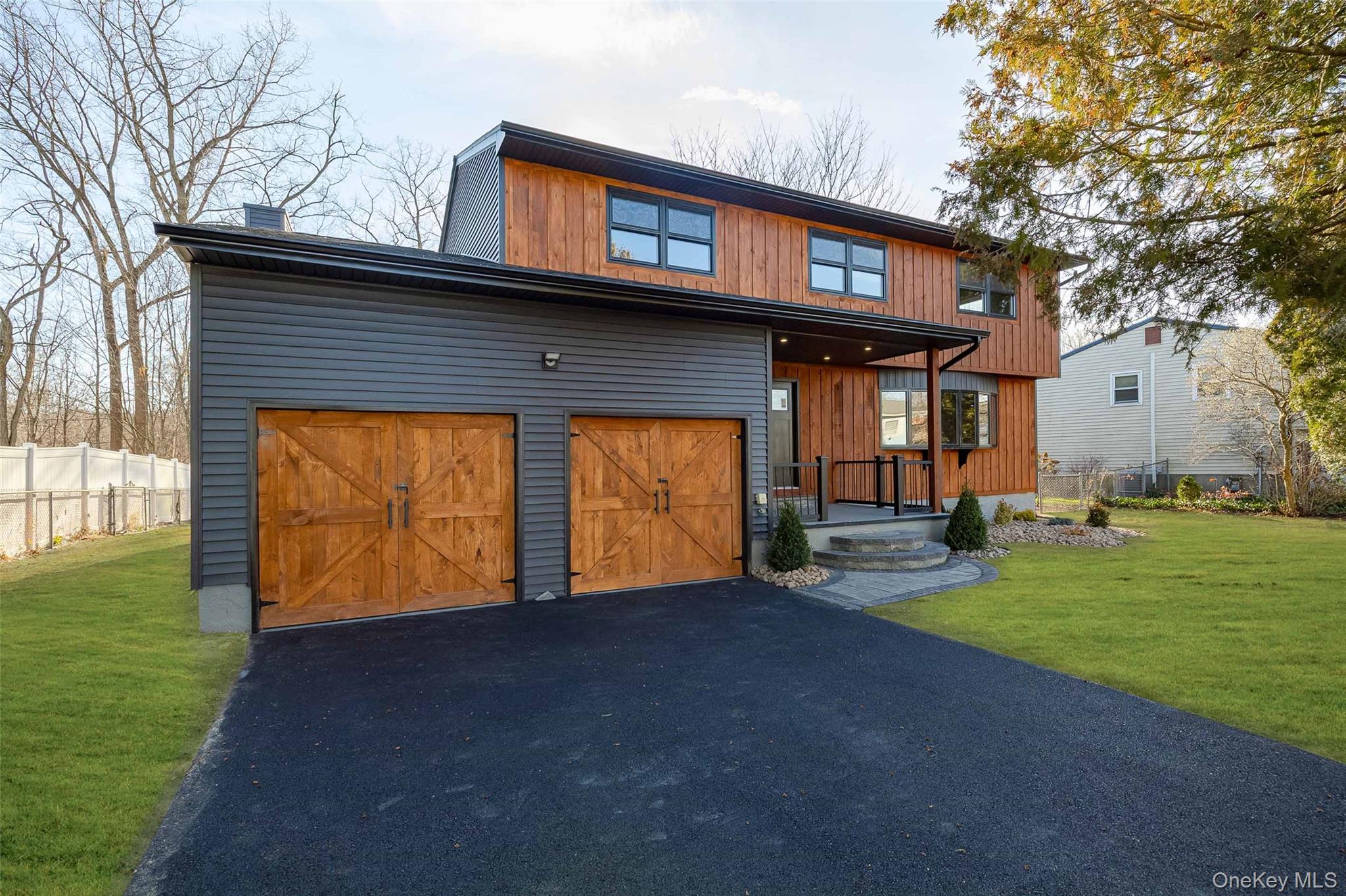 #2 photo, 91 Creamery Drive, New Windsor , NY 12553