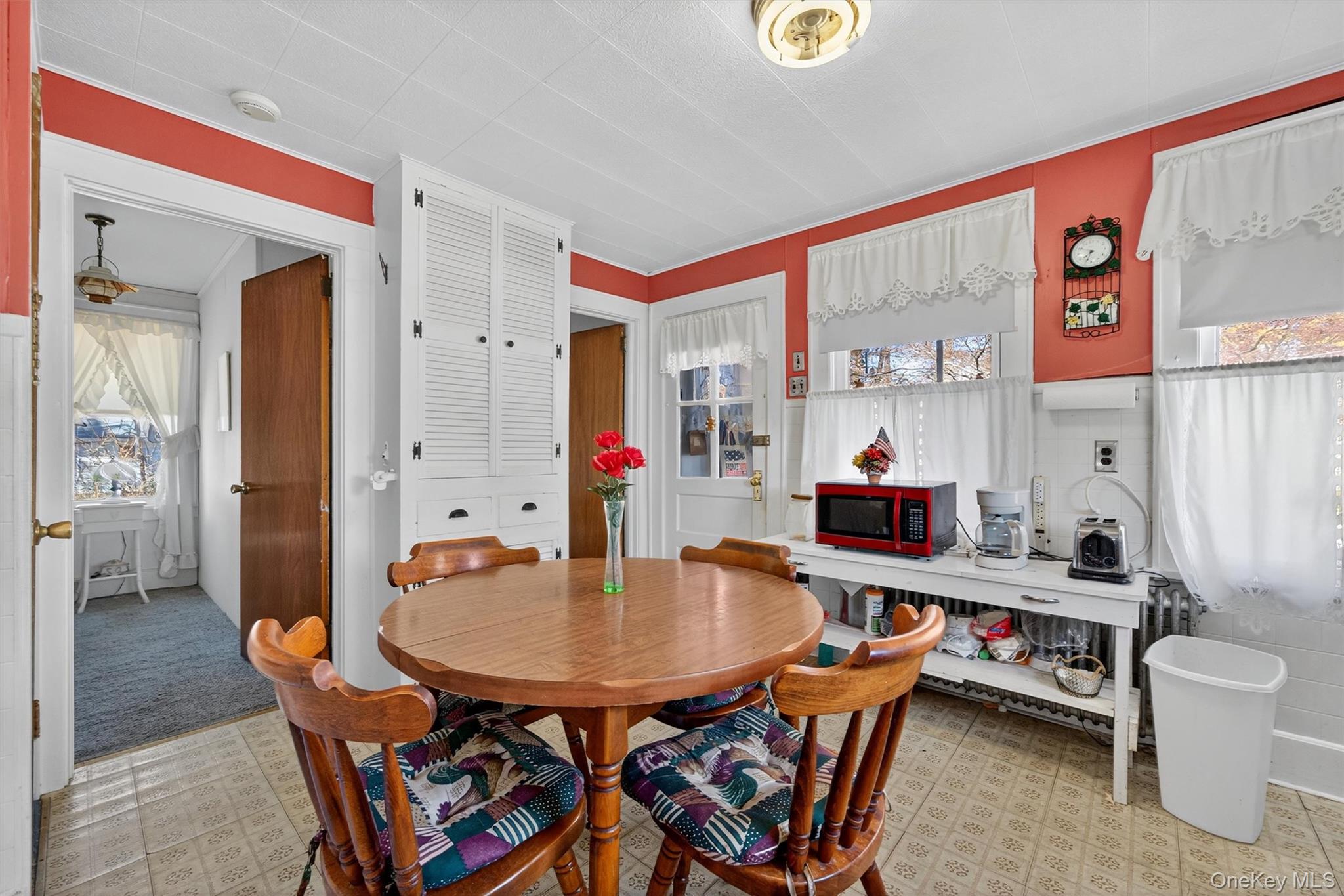 #11 photo, 18 Seybolt Avenue, 纽约州 Otisville , NY 10963