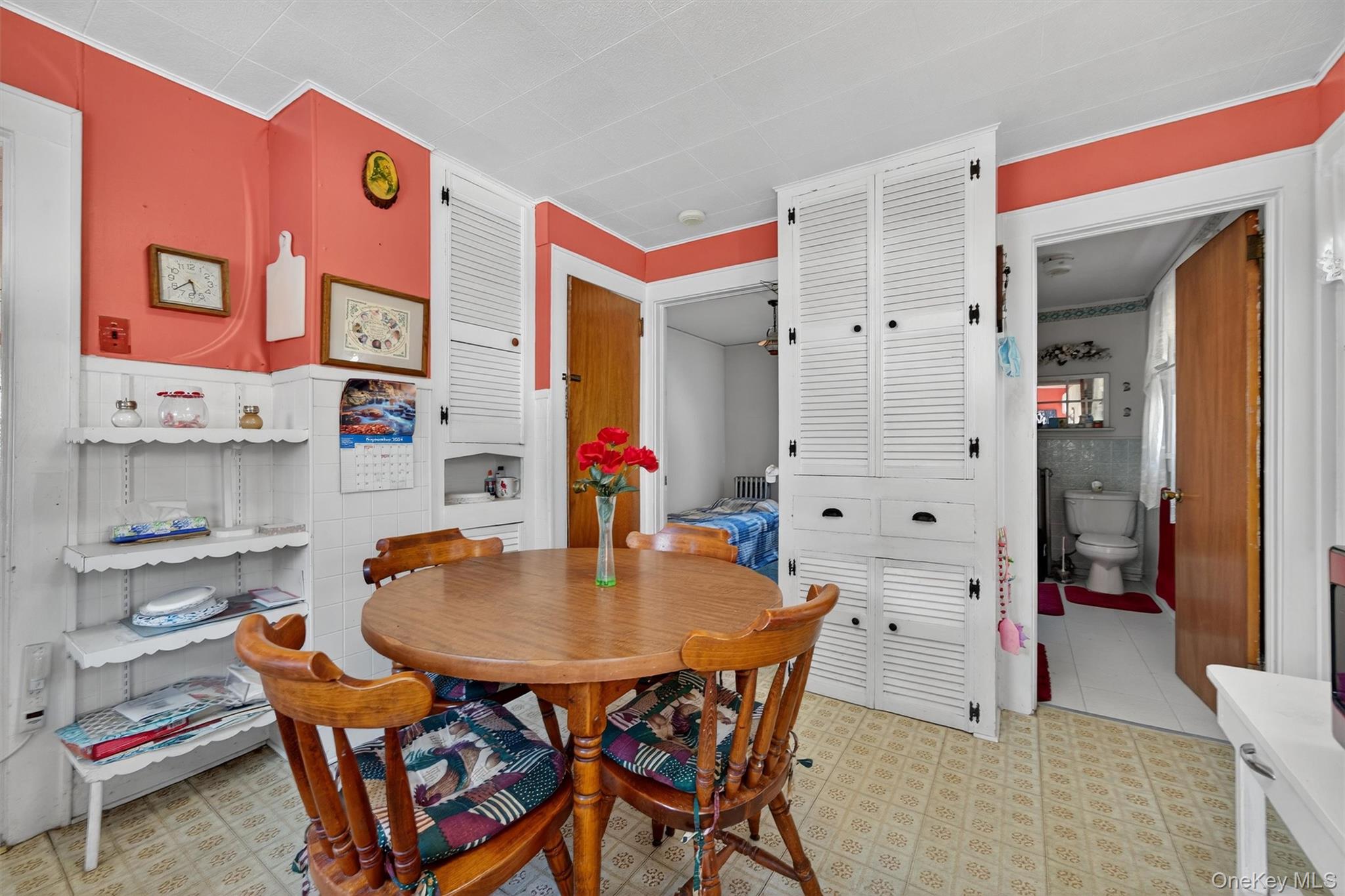 #12 photo, 18 Seybolt Avenue, 纽约州 Otisville , NY 10963