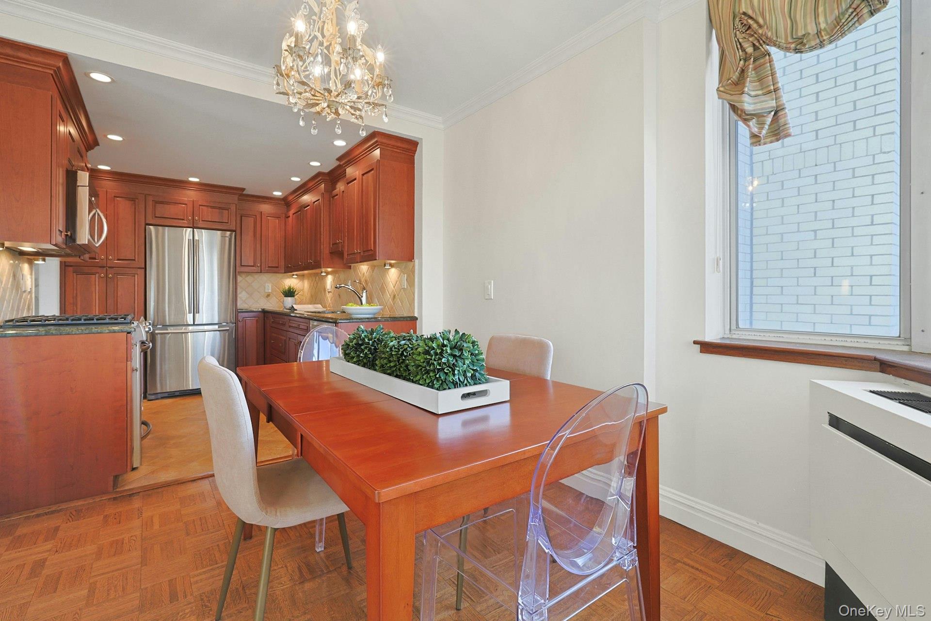 #6 photo, 1270 North Avenue, 纽约州 New Rochelle , NY 10804