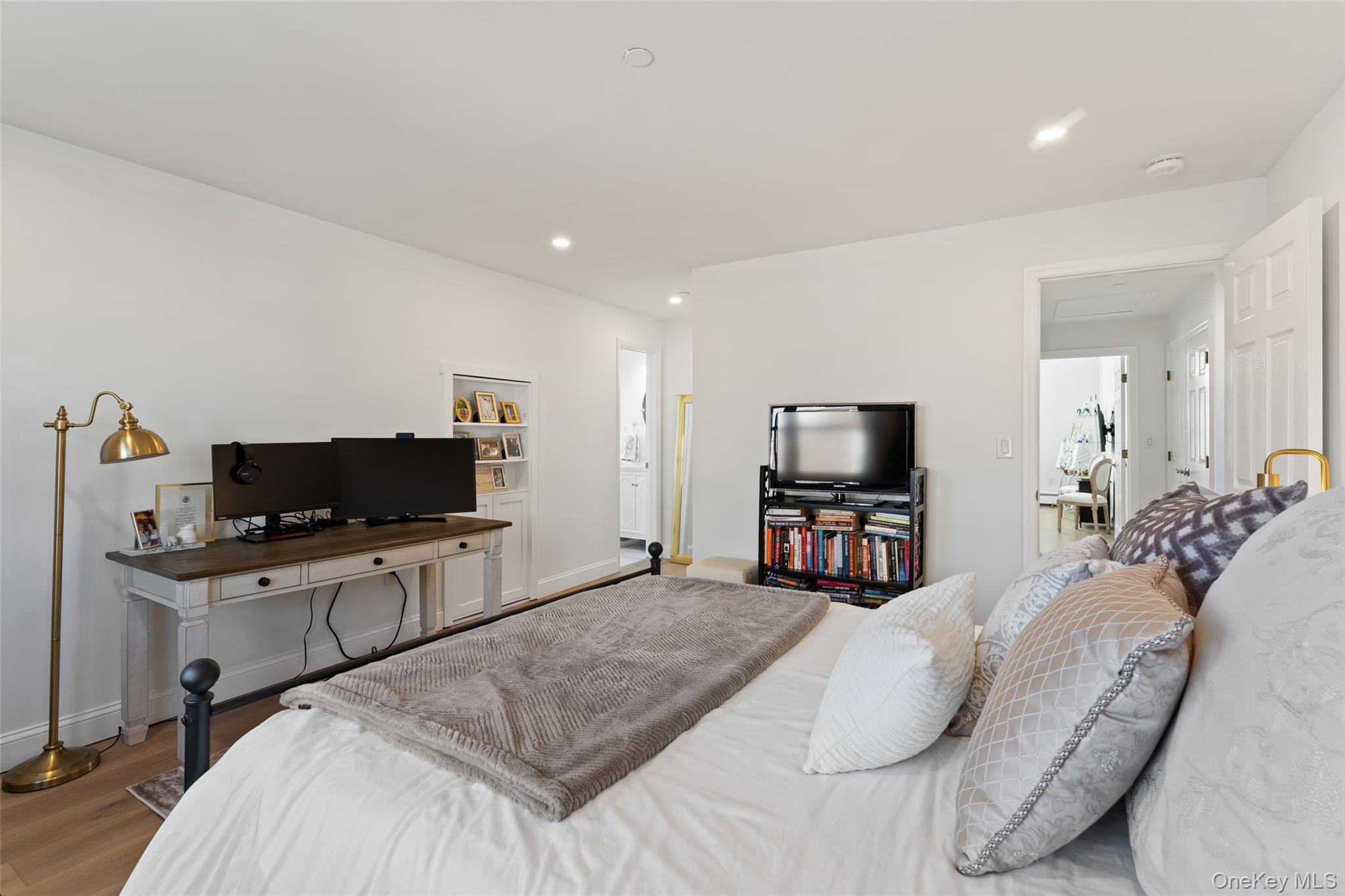 #18 photo, 36 Greenridge Avenue, White Plains , NY 10605