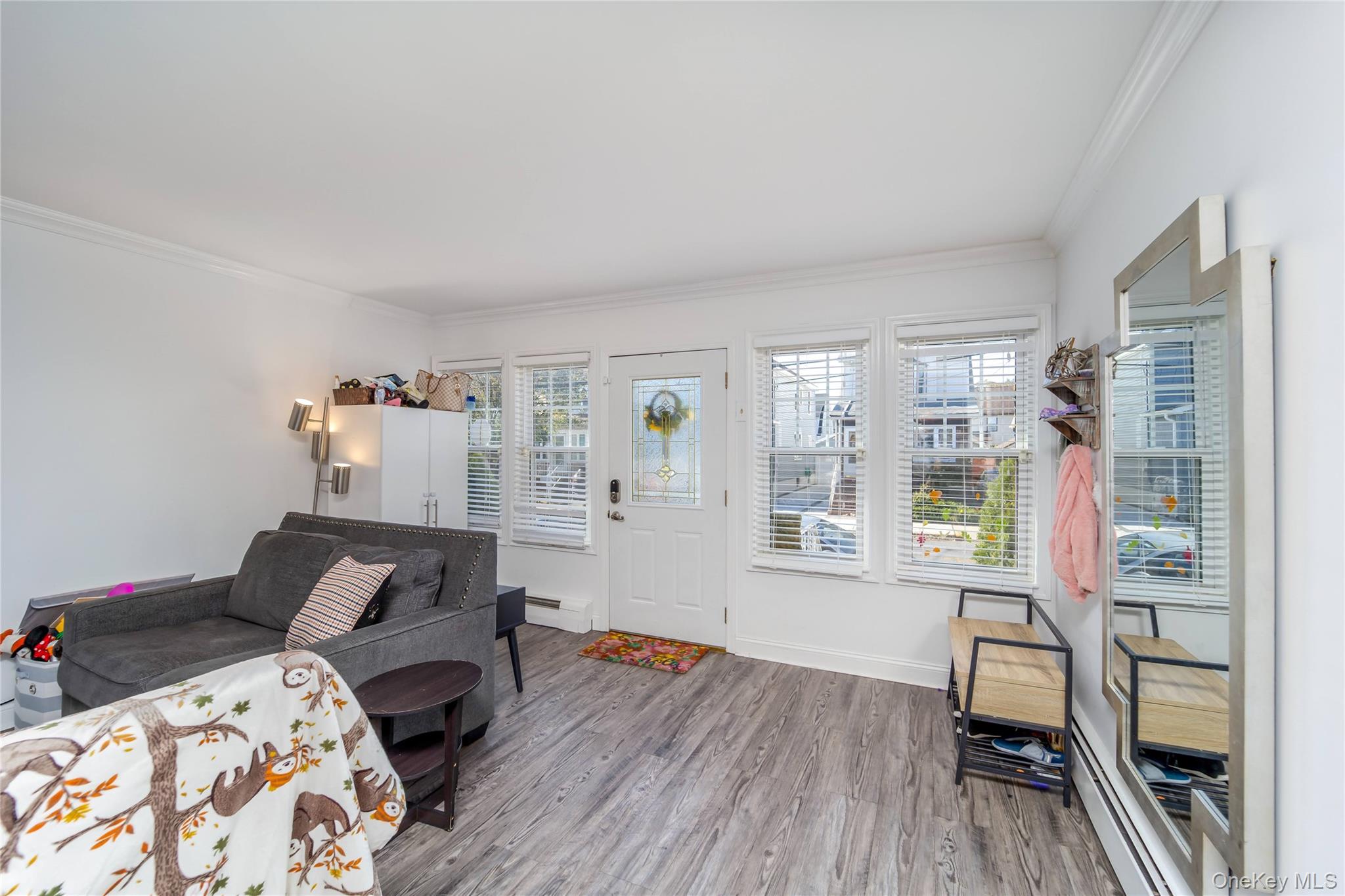 #7 photo, 92-57 246th Street, 长岛 花卉园 Floral Park , NY 11001