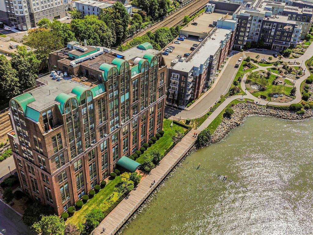 #16 photo, 23 Water Grant Street, 纽约州 Yonkers , NY 10701