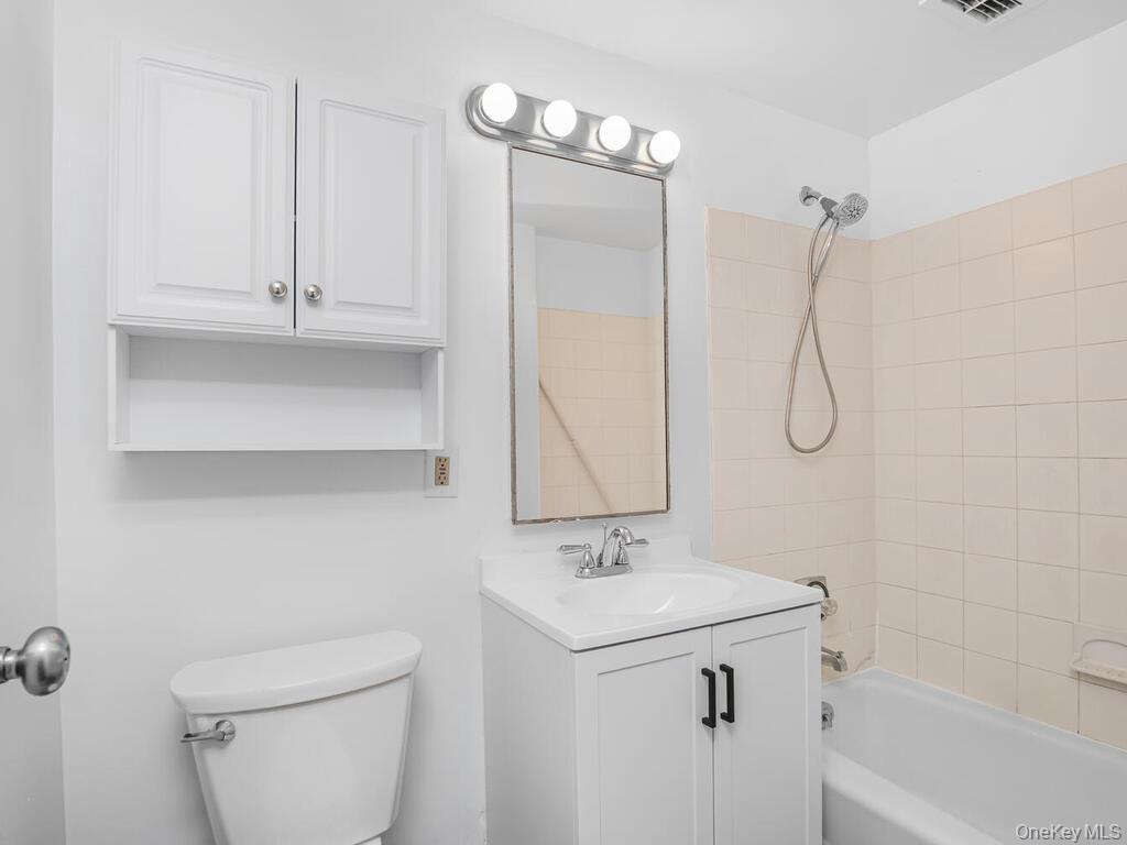 #9 photo, 23 Water Grant Street, 纽约州 Yonkers , NY 10701