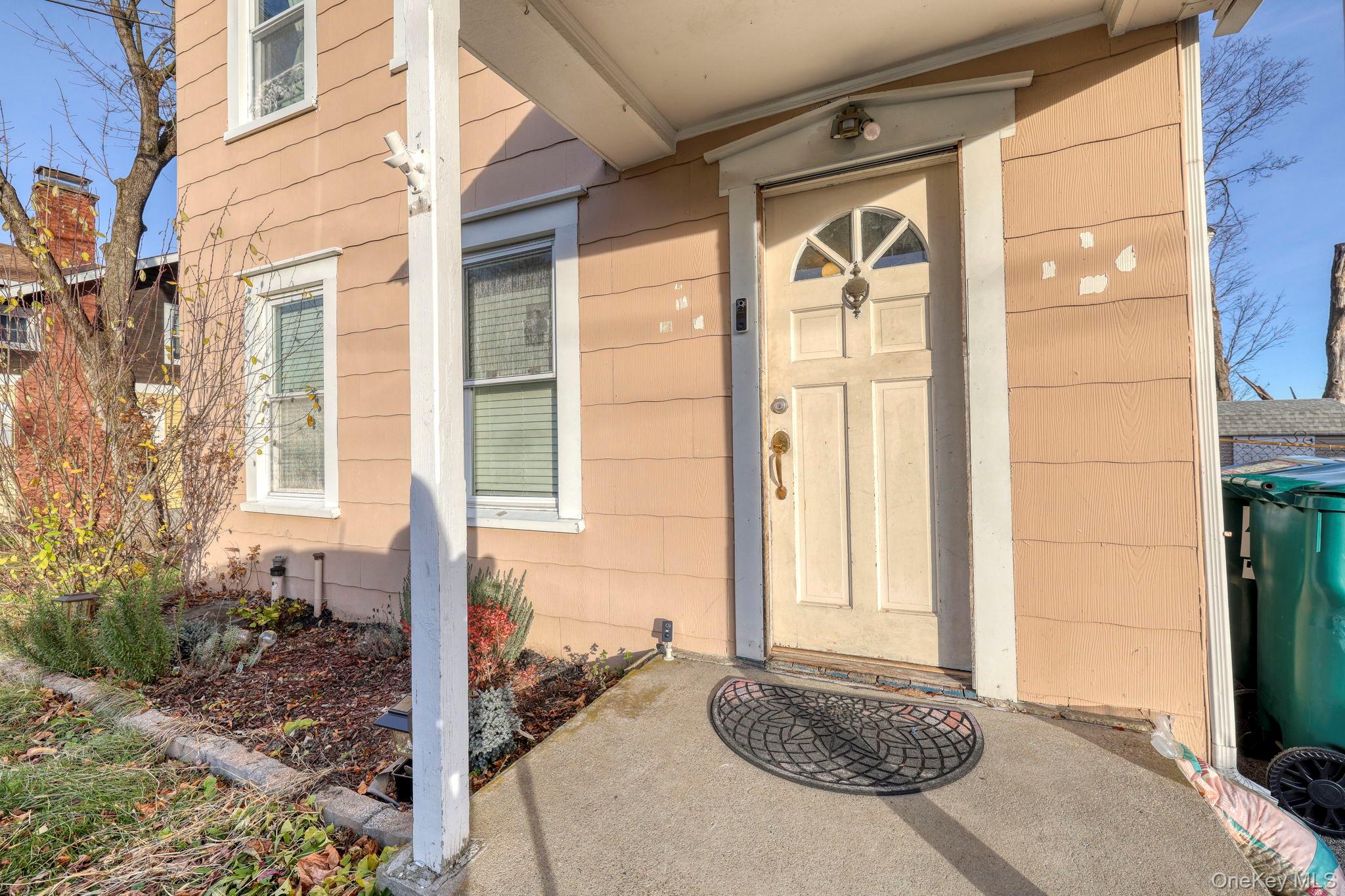 #4 photo, 9 West Street, 纽约州 Marlboro , NY 12542